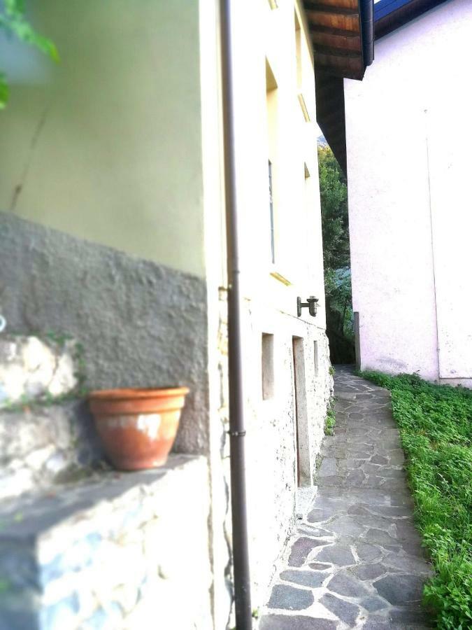 Rustico Vista Lago Lezzeno Exterior photo
